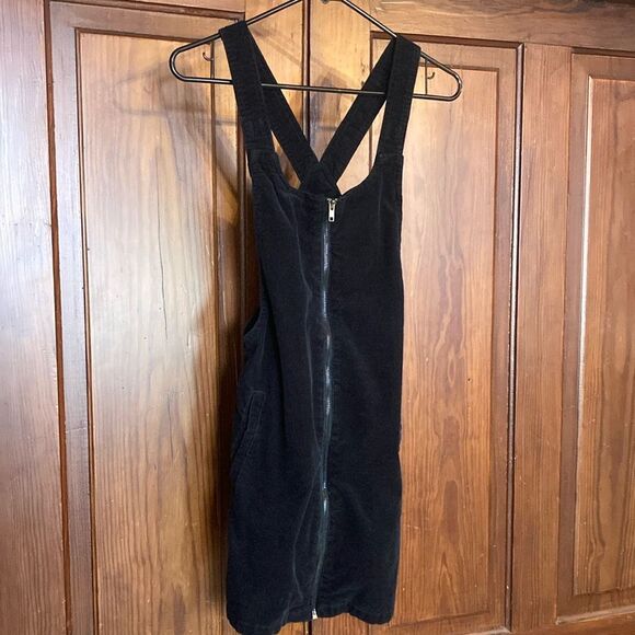 Forever 21 Black Corduroy Zip Sleeveless Overall Mini Dress Size S with Pockets - Picture 1 of 8